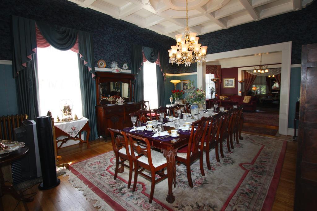 Lion And The Rose Victorian Guest House Portland Kültér fotó